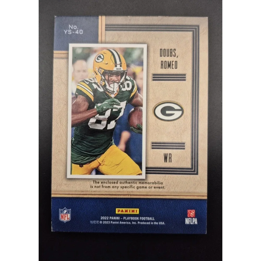 2022 Panini Playbook Romeo Doubs #YS-40 Yearbook Swatches Green /25 (MEM, RC)